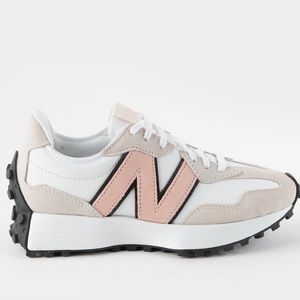 New Balance 327